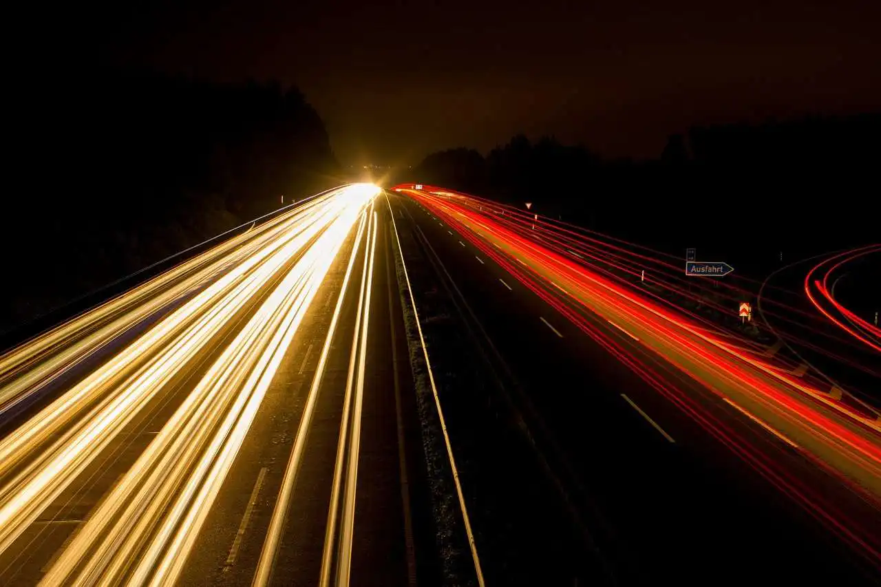Behavioural factors that lead to speeding when driving
