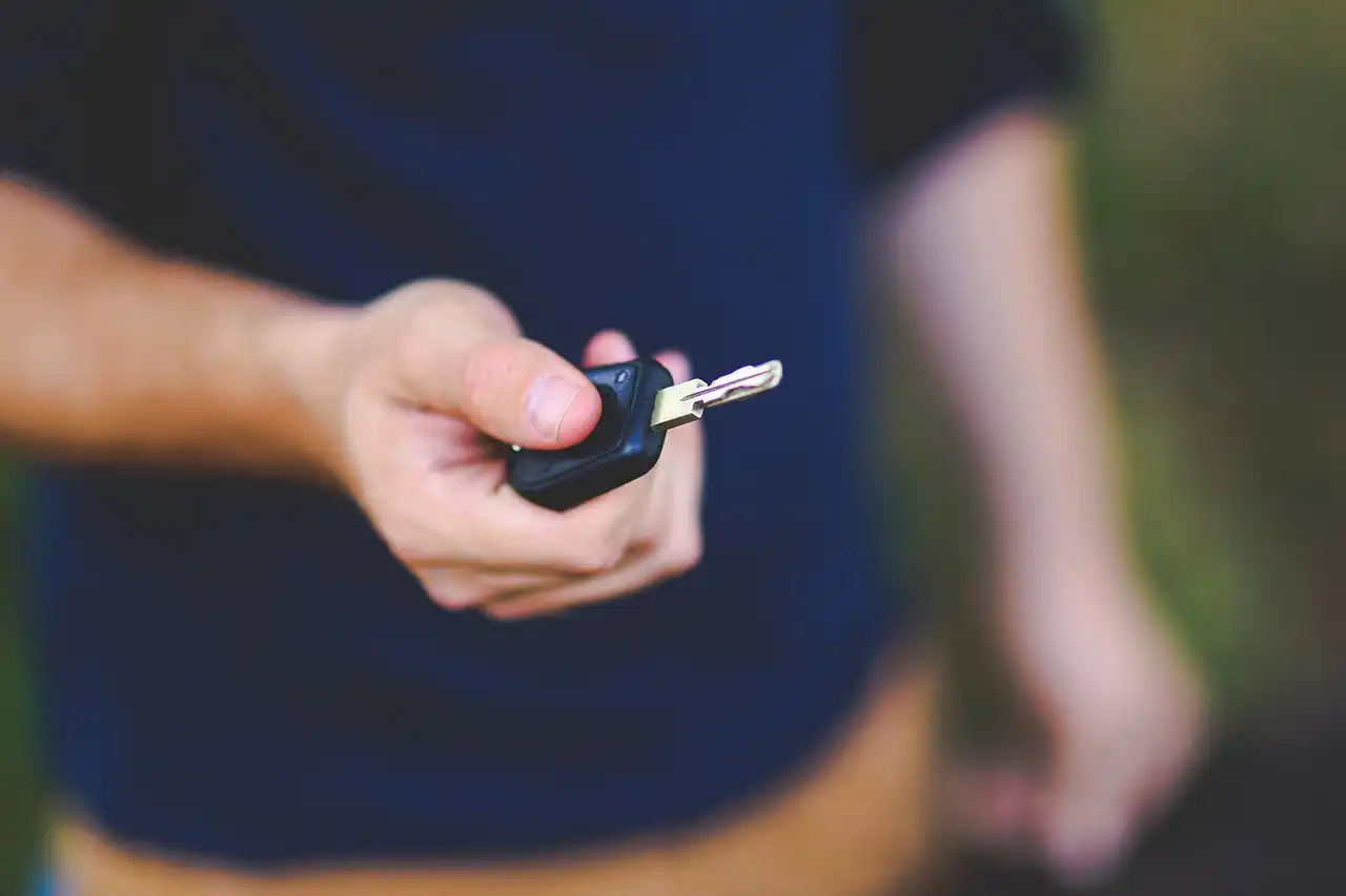 How to adjust to the road as a new driver